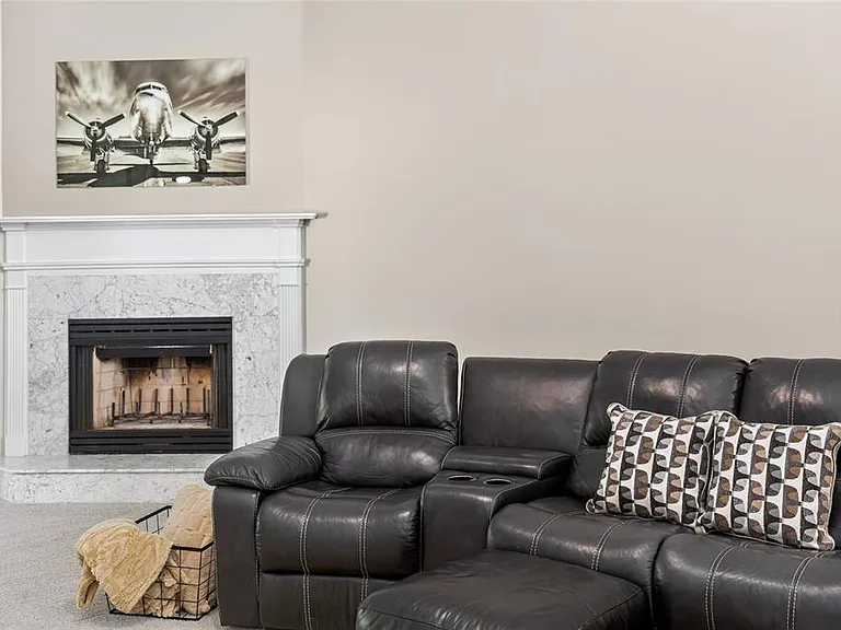 172 Deer Lake Cir — Photo 60