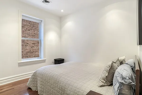 Rented by Corcoran | media 4