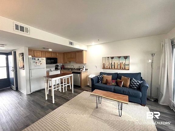 4th image of 497 Plantation Rd APT 1268