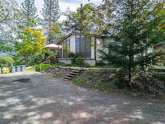 2nd image of 767 Bailey Dr