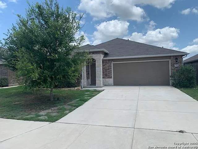 1792 Heather Glen Dr — Photo 2