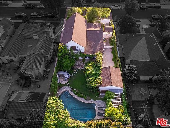 5th image of 4422 Placidia Ave