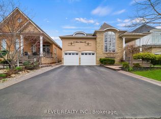 31 Saint Hubert Dr #BASEMENT, Brampton, ON L6P 1W1