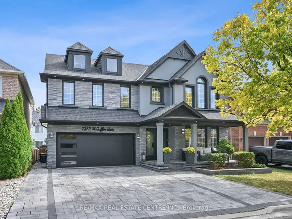 1352 McGuffin Gate, Milton, ON L9T 6M3