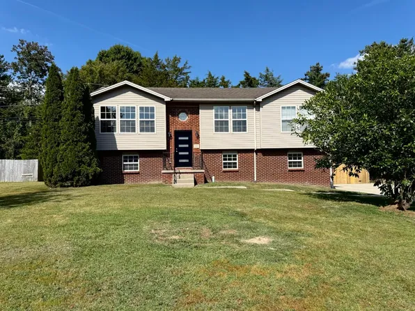 335 Pinnacle View Dr, Berea, KY 40403