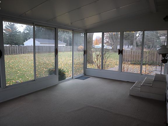 5th image of 236 Whittlesey Ave