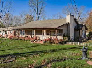 807 NE 2nd St, Bella Vista, AR 72712