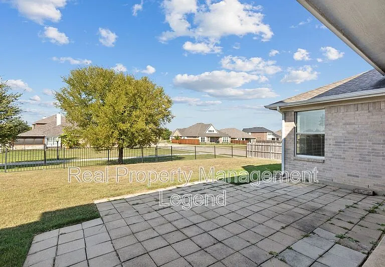 5100 Brookside Dr — Photo 26