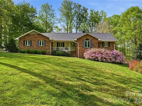 2078 Us Highway 64 E, Mocksville, NC 27028