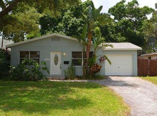 4018 Harrisburg St NE, Saint Petersburg, FL 33703
