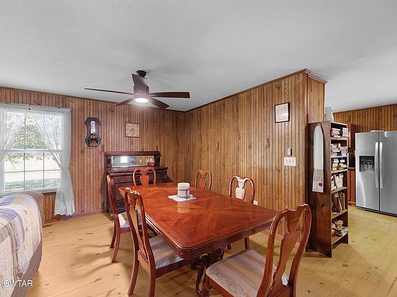5th image of 935 Parkers Camp Ln