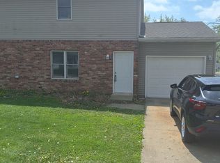 4816 Pershing Ave, Bartonville, IL