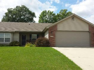 2121 Lorraine Dr, Auburn, IN