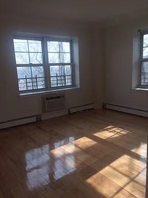 Rented by Real Broker NY LLC | media 40