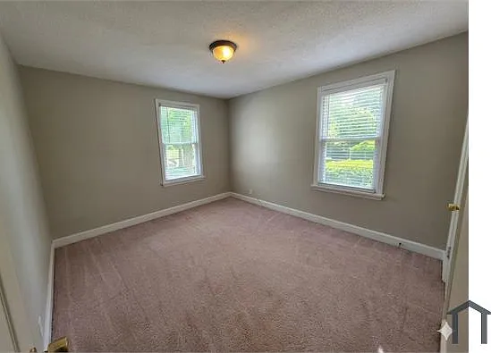 6523 Crest Ave — Photo 6