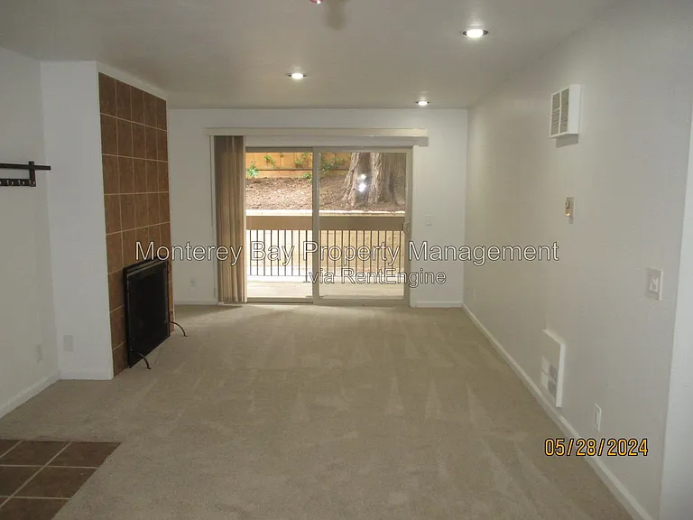 3103 Golden Oaks Ln — Photo 5