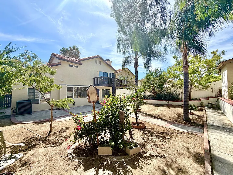 25188 Via Las Lomas — Photo 40