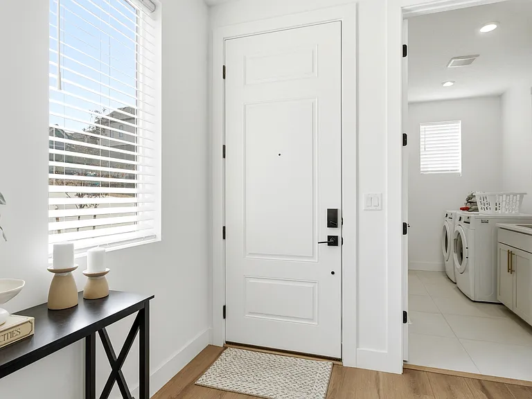 459 E Rimrock Ln — Photo 31