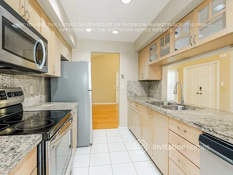 12231 Dartmoor Dr — Photo 7