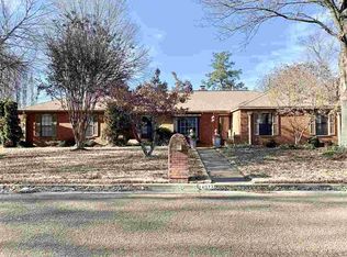 4077 Shelby Trace Cv, Memphis, TN 38125