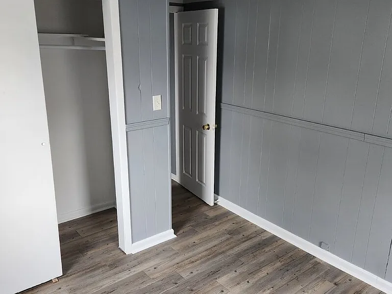1402 Willis Ave #5 — Photo 9