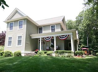 60 Julia Ct, South Kingstown, RI 02879