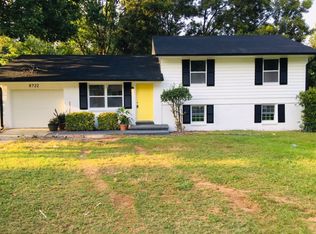 8722 W Bourne Dr, Jonesboro, GA 30238