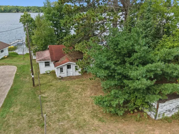 8075 S Dowling Lk Rd E, Superior, WI 54880