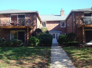 54 Fountain Ln APT 2, Weymouth, MA 02190
