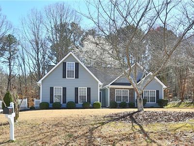1670 Hampton Walk Dr, Hoschton, GA, 30548