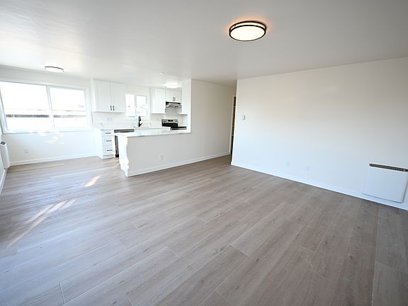 2nd image of 1818 10th Ave W APT 3