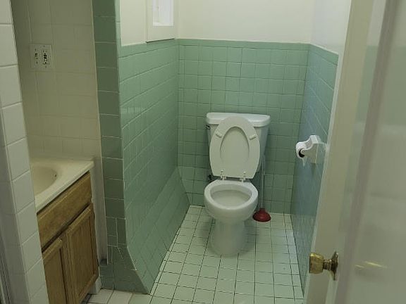 5th image of 850 27th Ave #2