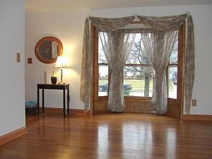 5th image of 8460 Papillon Ave