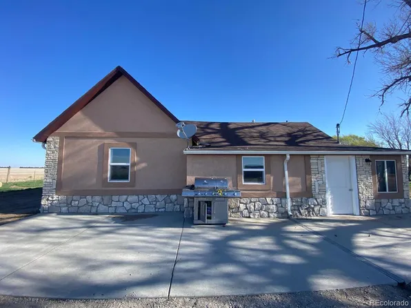 8148 County Road 7, Wiggins, CO 80654