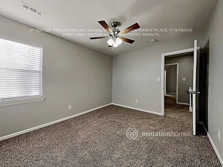 9500 Pondside Ln — Photo 15