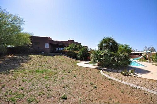 5th image of 6403 E Willow Springs Ln S