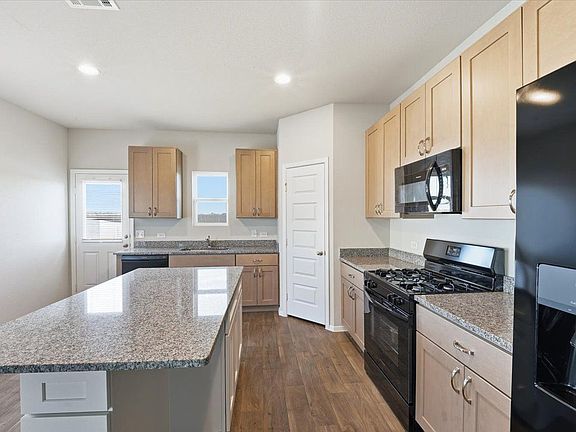 2nd image of 104 Cider Creek Dr