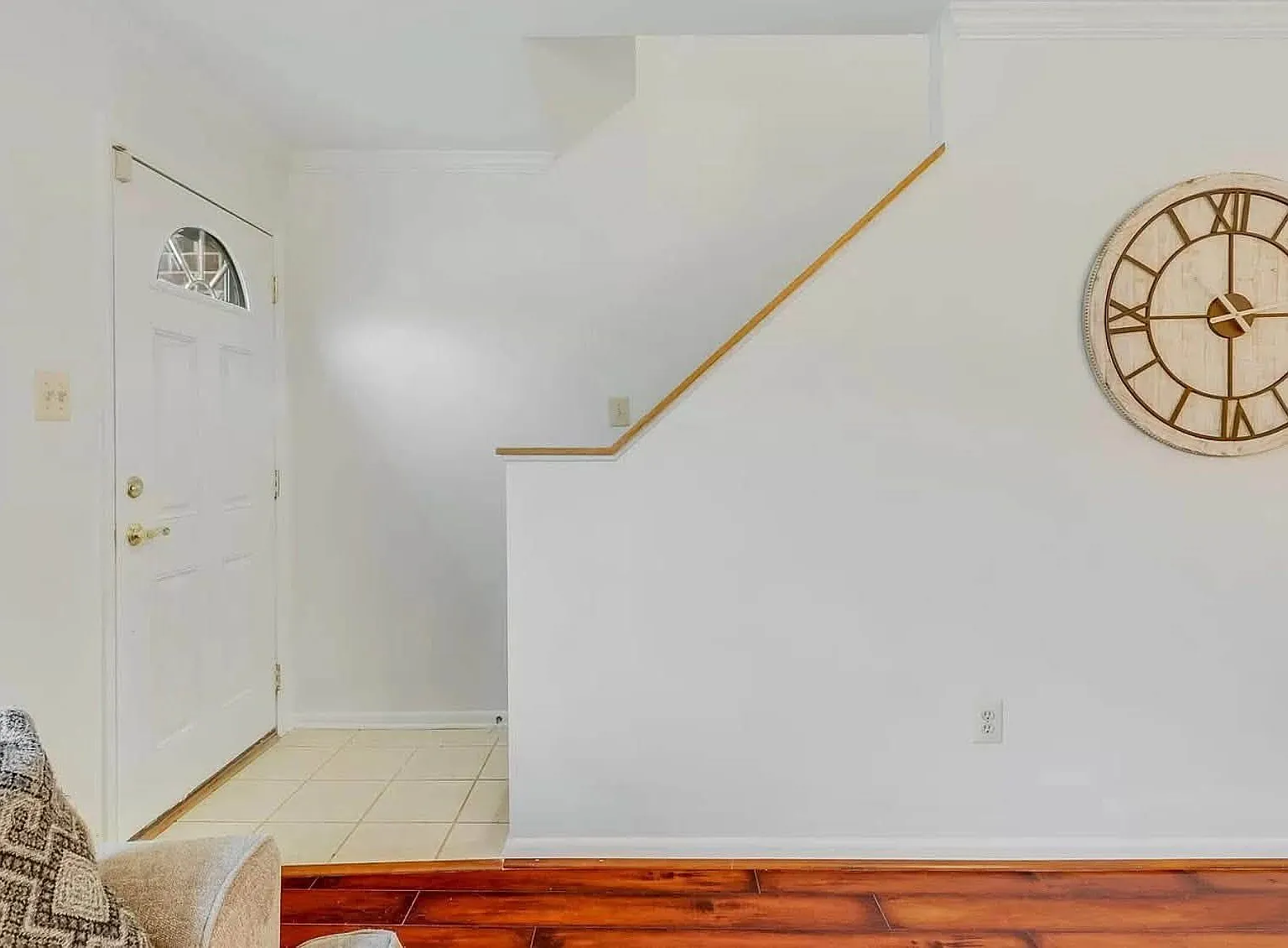 2 bed, 976 sqft, $1,300 — Photo 4