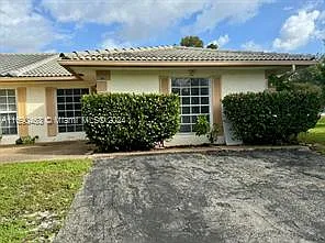 3 bed, 2.0 bath, $2,900 — Photo 1