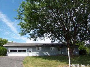 1138 Glenwood Cir, Oneida, NY 13421