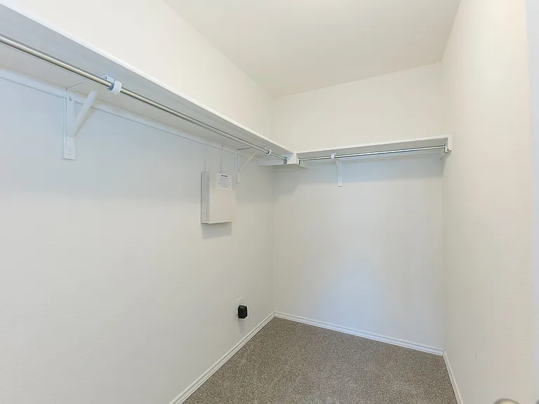 1141 Renaissance Trl — Photo 12