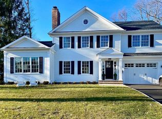 50 Edgewood Rd, Chatham, NJ 07928