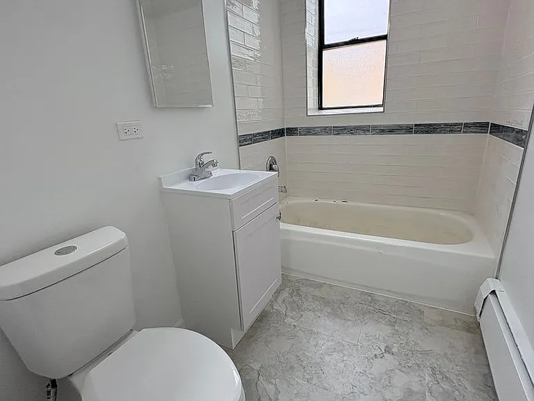 5000 W Madison St — Photo 26