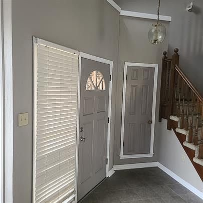 3rd image of 3900 Spumante Dr