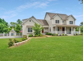 65 Ellis St, Medway, MA 02053