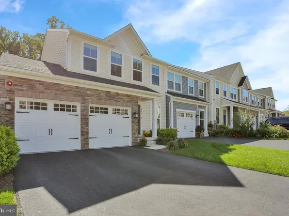1401 Berry Dr, Kennett Square, PA 19348