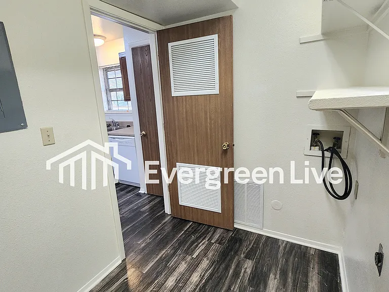 132 Hound Ct — Photo 13