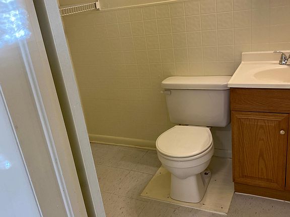 5th image of 170 Benachi Ave #3