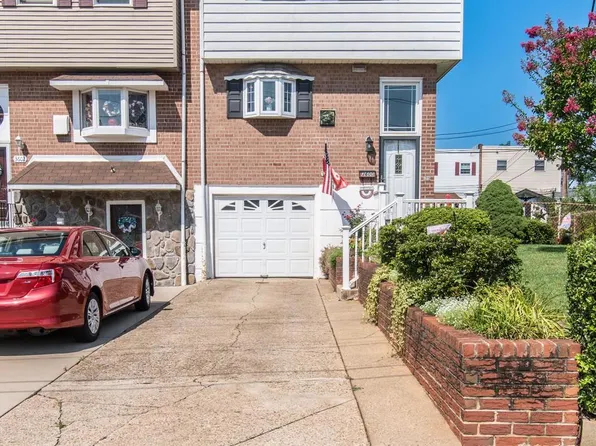 3600 W Crown Ave, Philadelphia, PA 19114