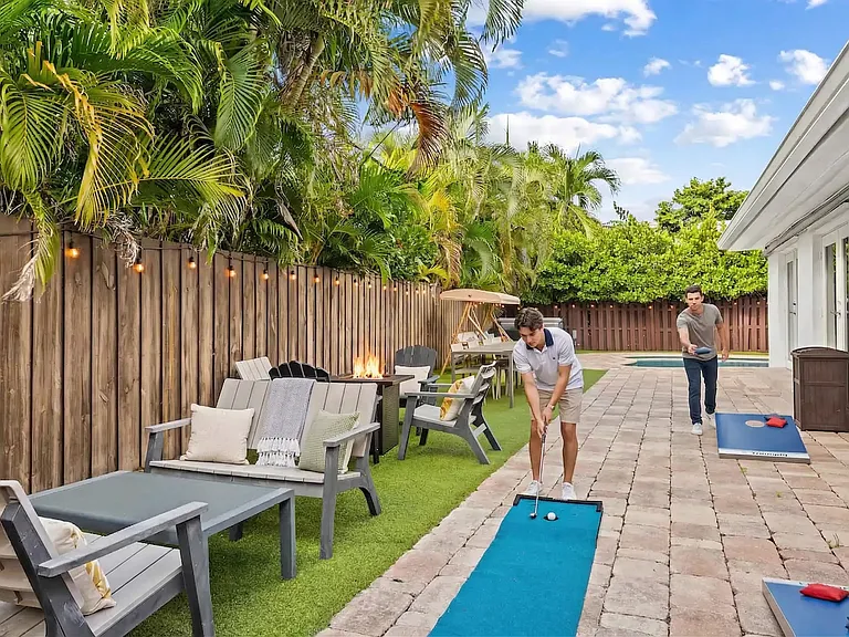 1217 Seabreeze Blvd — Photo 45